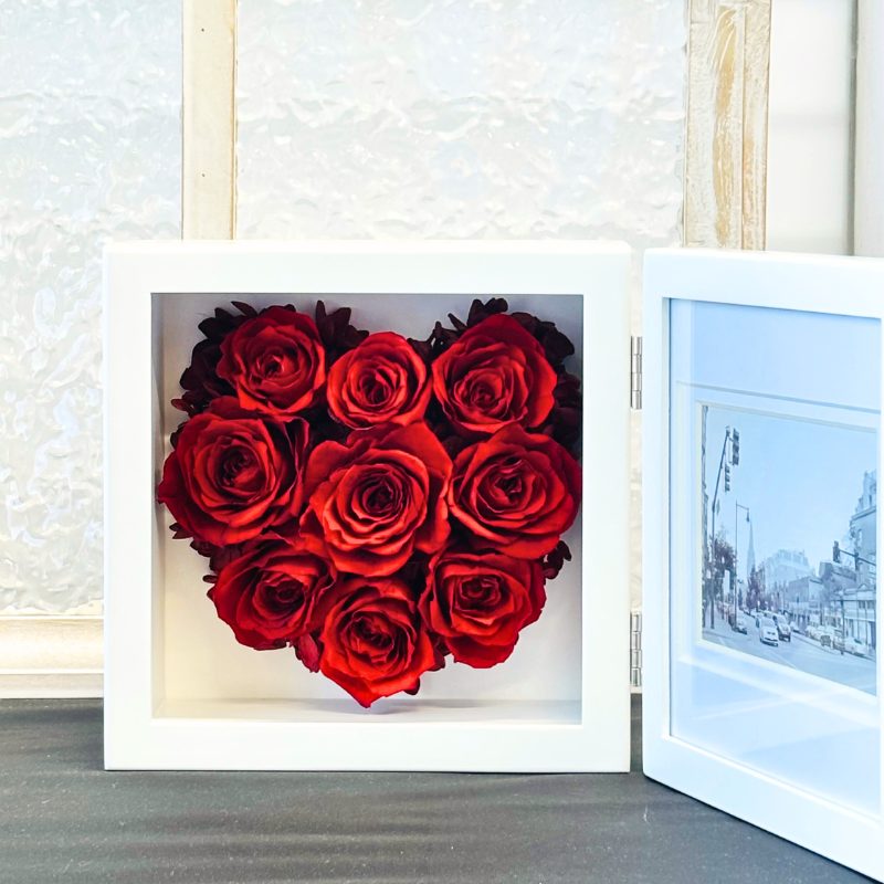 【pr-80】バラ9輪加工フォトフレームにハートアレンジ